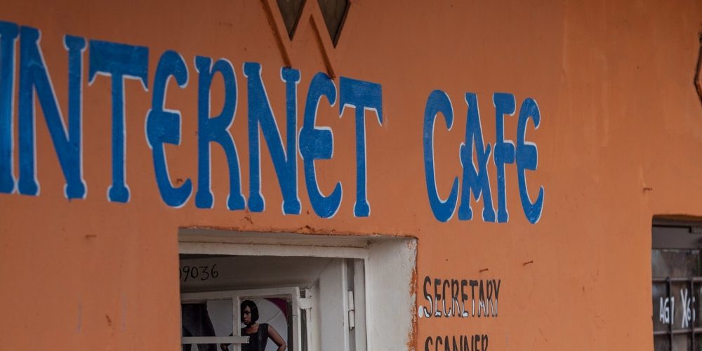 20120910-rwanda-farhat-0892